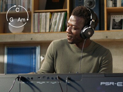 Imagen destacada de la función Auto Chord Play del PSR-E483