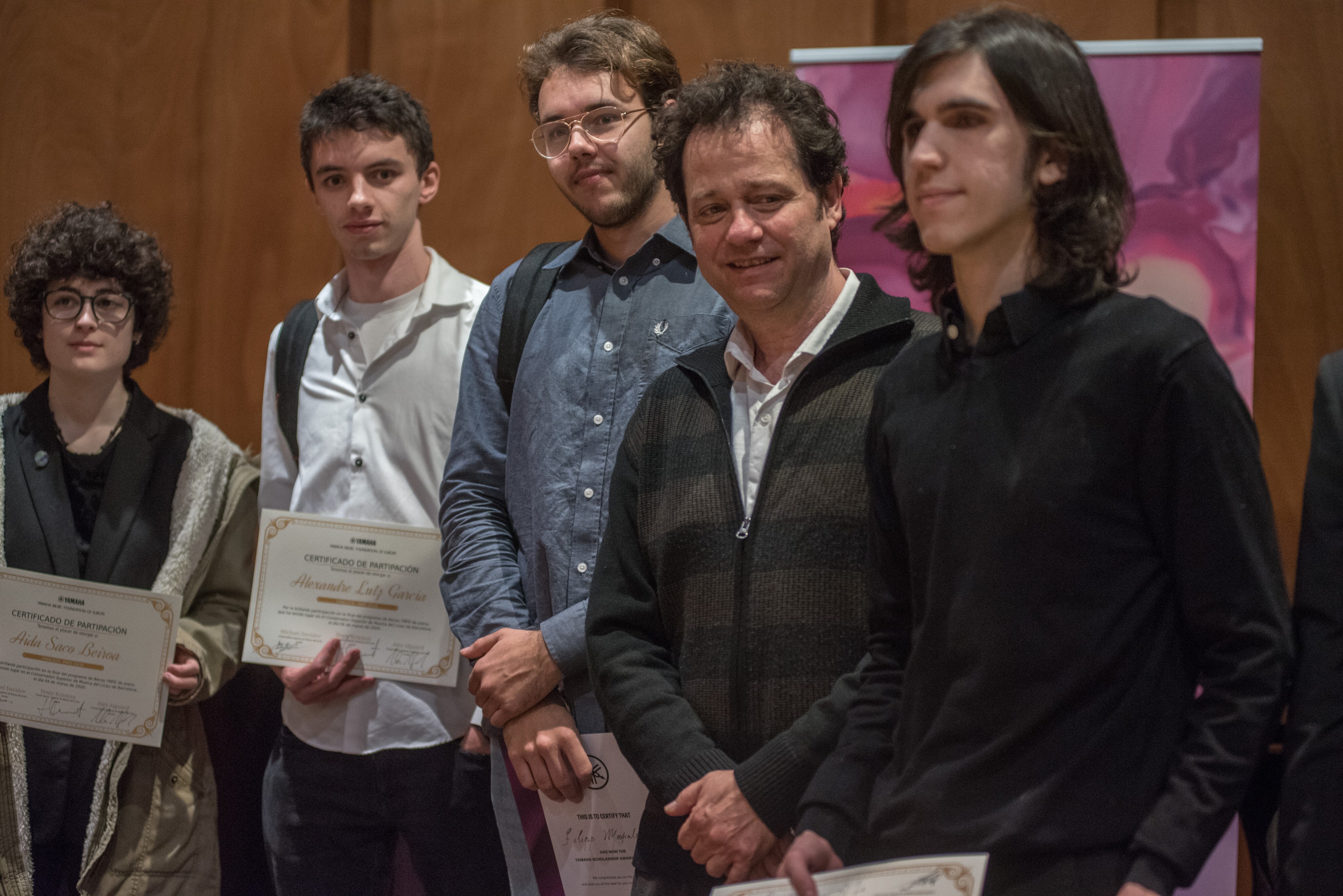 Izda a dcha: Aida Saco, Alexandre Lutz, Filipp Moskalenko, Tensy Kritsman (Presidente del Jurado) y Guillem León.