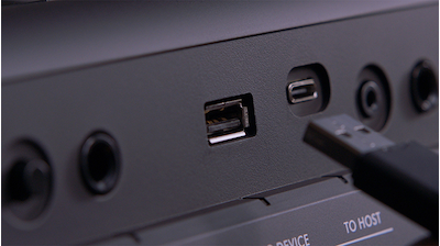 Imagen destacada de la Conectividad y salida del PSR-E583