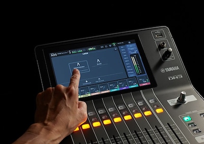 Consola de mezclas digital Yamaha DM3: proporciona ajustes óptimos para el usuario