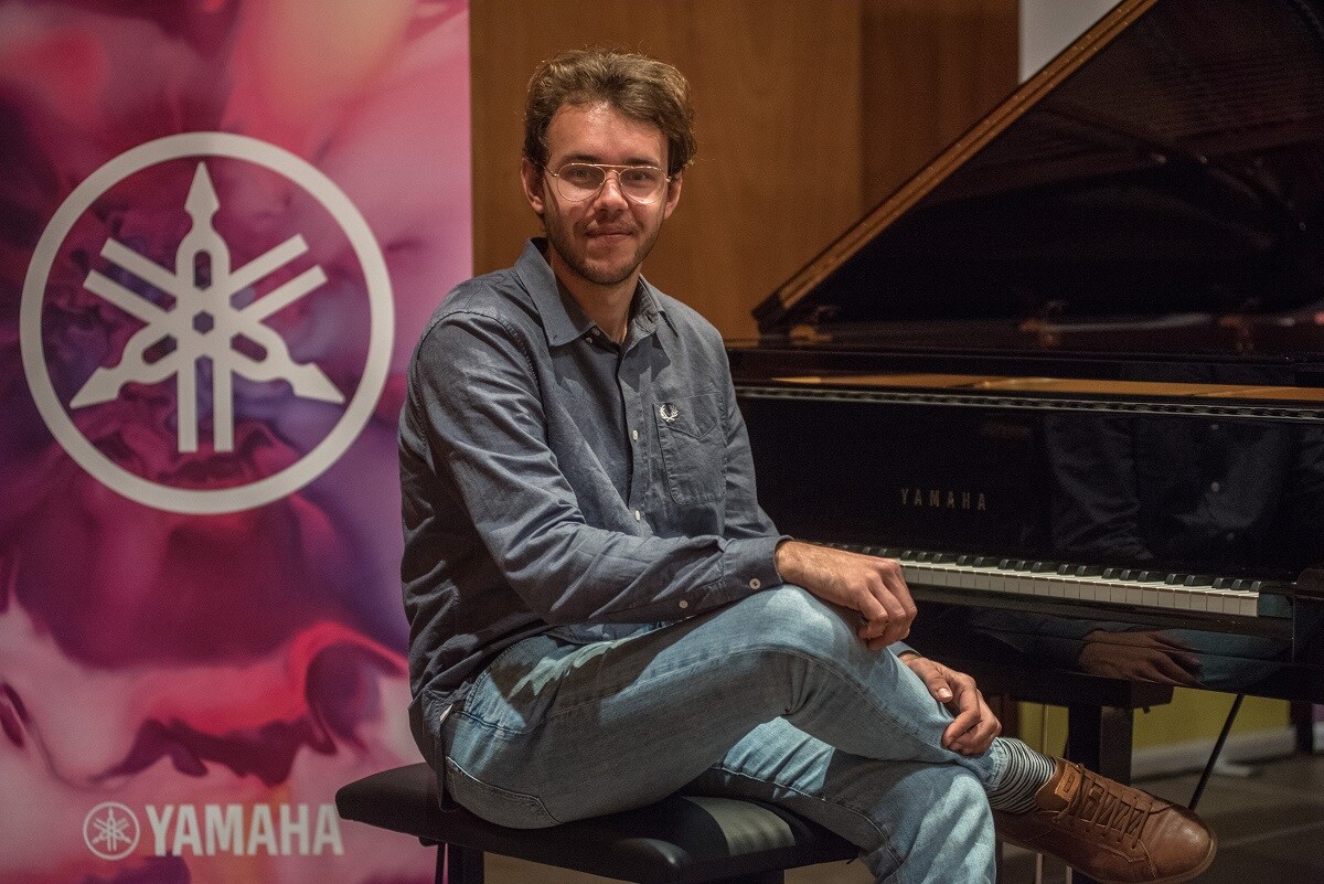 Filipp Moskaleno Ganador Beca YMFE 