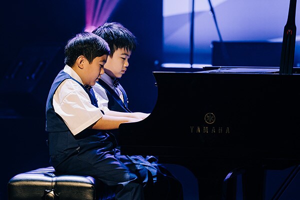 Performers image