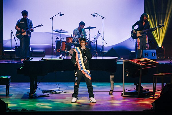 Performers image