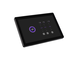 Dispositivo de control con pantalla táctil Yamaha TCD10, en ángulo hacia la derecha