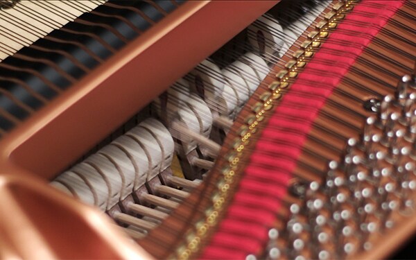 CLP-735 - Descripción - Clavinova - Productos - Pianos