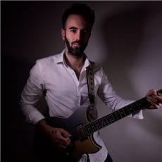 Unai Iker, artista Yamaha Guitars en España